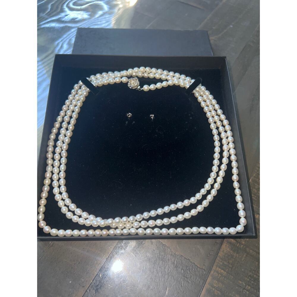 Vintage Triple Strand Freshwater‎ Pearl Necklace Sterling Silver Floral Clasp